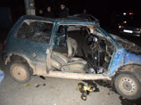 Девять подростков на "Оке" врезались в столб в Татарстане: двое погибших