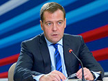 Медведев ответил, что решение относительно продукции Roshen, которая в России на данный момент запрещена, будет принято после отчета соответствующей комиссии, которая начнет работу в ближайшее время - проверки на украинских фабриках начнутся 21 октября