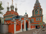 В Москве совершено нападение на храм Григория Неокесарийского, расположенный на улице Большая Полянка