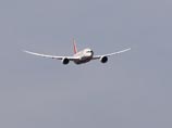 Очередной инцидент произошел с одним из самолетов Boeing-787 Dreamliner. Воздушное судно индийской авиакомпании Air India, выполнявшее рейс Дели - Бангалор, потеряло в небе деталь Очередной инцидент произошел с одним из самолетов Boeing-787 Dreamliner. Воздушное судно индийской авиакомпании Air India, выполнявшее рейс Дели - Бангалор, потеряло в небе деталь
