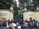 В Италии похороны нациста Прибке прервали из-за возмущенных демонстрантов