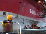 За "пиратов" с Arctic Sunrise перед Путиным заступились 11 лауреатов Нобелевской премии За "пиратов" с Arctic Sunrise перед Путиным заступились 11 лауреатов Нобелевской премии