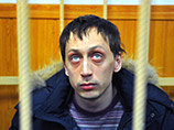 Адвокат одного из обвиняемых, Павла Дмитриченко, заявил, что его подзащитного после заседания избили конвоиры. МВД пришлось сделать по этому поводу заявление Адвокат одного из обвиняемых, Павла Дмитриченко, заявил, что его подзащитного после заседания избили конвоиры. МВД пришлось сделать по этому поводу заявление