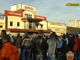 По его данным, среди участников "народного схода" 13 октября из-за убийства Егора Щербакова и затем погромов в ТЦ "Бирюза" и на овощебазе были, в том числе, граждане, специально приехавшие на эту акцию По его данным, среди участников "народного схода" 13 октября из-за убийства Егора Щербакова и затем погромов в ТЦ "Бирюза" и на овощебазе были, в том числе, граждане, специально приехавшие на эту акцию