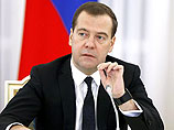 Медведев предсказал России 2% роста ВВП в 2013 году 