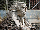 В Нью-Йорке идет кампания "Укради Бэнкси": уже украдена и продана его статуя Сфинкса