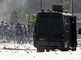 Полиция разгоняет сторонников Мурси слезоточивым газом