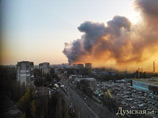 Крупный пожар произошел на рынке строительных материалов "Селянка" в Одессе