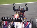 Феттель в четвертый раз подряд стал чемпионом "Формулы-1"