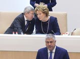 Министр внутренних дел РФ Владимир Колокольцев выступает на заседании Совета Федерации Министр внутренних дел РФ Владимир Колокольцев выступает на заседании Совета Федерации