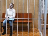 1 ноября 2012 года Максим Закутайло и его супруга - бывший руководитель правового центра "Эксперт" Екатерина Сметанова - стали первыми арестованными по делу "Оборонсервиса". 4 февраля 2013 года Сметанову освободили под подписку о невыезде 1 ноября 2012 года Максим Закутайло и его супруга - бывший руководитель правового центра "Эксперт" Екатерина Сметанова - стали первыми арестованными по делу "Оборонсервиса". 4 февраля 2013 года Сметанову освободили под подписку о невыезде