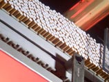 Производство сигарет с начала года сократилось на 5%, виноват черный рынок Производство сигарет с начала года сократилось на 5%, виноват черный рынок