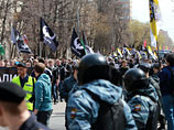 Около 4,8 сотрудников полиции, военнослужащих внутренних войск и дружинников будут задействованы в обеспечении общественного порядка и безопасности граждан в Москве 4 ноября, в День народного единства