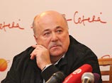 Калягин поможет сгоревшей "Школе современной пьесы" и винит в пожаре московские власти Калягин поможет сгоревшей "Школе современной пьесы" и винит в пожаре московские власти