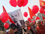 Коммунисты намеренно выбрали для своей акции 6 ноября: этот день в Татарстане объявлен выходным по случаю Дня Конституции республики