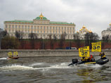 Greenpeace не знает о судьбе активистов, устроивших акцию напротив Кремля в поддержку команды Arctic Sunrise