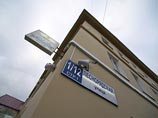 В новом отделении полиции большинство стенок сделаны из стекла, поэтому кабинеты будут хорошо просматриваться В новом отделении полиции большинство стенок сделаны из стекла, поэтому кабинеты будут хорошо просматриваться