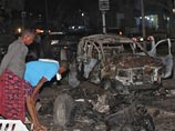 По меньшей мере, шесть человек погибли в результате взрыва бомбы, заложенной в автомобиле рядом с отелем в столице Сомали
