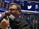 Акции американского сервиса микроблогов Twitter, разместившего накануне свои ценные бумаги на Нью-Йоркской фондовой бирже, начали дешеветь