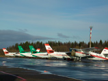 В Архангельске Boeing с пассажирами выкатился за пределы ВПП, аэропорт закрыли на несколько часов В Архангельске Boeing с пассажирами выкатился за пределы ВПП, аэропорт закрыли на несколько часов