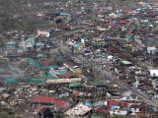 Филиппины официально подтверждают гибель примерно 700 человек от тайфуна "Хайян"