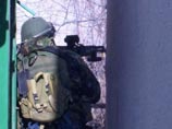 Спецоперация в Махачкале: блокирован боевик, причастный к теракту в Волгограде, с ним женщина и ребенок Спецоперация в Махачкале: блокирован боевик, причастный к теракту в Волгограде, с ним женщина и ребенок