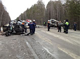 В Новосибирской области автобус столкнулся с легковым автомобилем: двое погибших