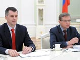 Путин пообещал изучить список политзаключенных, наличие которых в России Кремль отрицает Путин пообещал изучить список политзаключенных, наличие которых в России Кремль отрицает