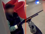 Парижский стрелок, напавший на редакции Liberation и BFMTV, обрушился с критикой на СМИ, банки и тюрьмы Парижский стрелок, напавший на редакции Liberation и BFMTV, обрушился с критикой на СМИ, банки и тюрьмы