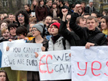 В Киеве начался "евромайдан" - пришли до 100 тысяч человек В Киеве начался "евромайдан" - пришли до 100 тысяч человек