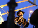 Ханукию в Москве зажгут у памятника Марксу