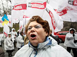 Прокуратура расследует захват митингующими автобуса СБУ с подслушивающей аппаратурой Прокуратура расследует захват митингующими автобуса СБУ с подслушивающей аппаратурой