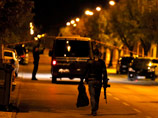 Полиция Португалии обезвредила гастарбайтера из Восточной Европы, который несколько часов удерживал заложников в курортном ресторане. Злоумышленник был убит после того, как взорвал несколько гранат