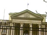 Ранее Москва потребовала от Варшавы принесения официальных извинений и возмещения ущерба, который оценила в 11 тысяч долларов Ранее Москва потребовала от Варшавы принесения официальных извинений и возмещения ущерба, который оценила в 11 тысяч долларов