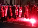 МИД РФ ответил на слухи об отказе Польши платить за нападение на российское посольство МИД РФ ответил на слухи об отказе Польши платить за нападение на российское посольство