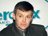 Бежавший в Великобританию в 2000 году бывший сотрудник ФСБ России Александр Литвиненко умер в ноябре 2006 года. После смерти в его организме был обнаружен радиоактивный элемент полоний-210