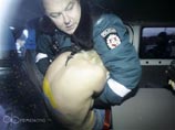 Участница FEMEN задержана в Вильнюсе за топлес-протест - ее "усмиряла" группа полицейских Участница FEMEN задержана в Вильнюсе за топлес-протест - ее "усмиряла" группа полицейских