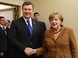  "В этом треугольнике есть вопросы и ГТС, которые мы обсуждали не только с руководством Еврокомиссии, но и на двустороннем уровне, например, с федеральным канцлером Германии Ангелой Меркель", - отметил глава Украины