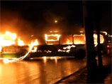 В центре Омска у здания мэрии сгорел пассажирский автобус (ВИДЕО)