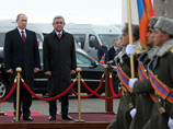 Президент РФ Владимир Путин прибыл во вторник с государственным визитом в Армению, чтобы лично посетить российскую военную базу и на высшем уровне продолжить переговоры о присоединении Армении к Таможенному союзу