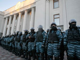 Оппозиция внесла в парламент Украины законопроект о ликвидации спецподразделения МВД "Беркут" Оппозиция внесла в парламент Украины законопроект о ликвидации спецподразделения МВД "Беркут"
