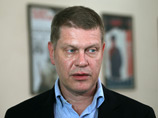Иван Демидов, прославившийся в 90-е годы как ведущий телепрограммы "Музобоз", освобожден от должности заместителя министра культуры РФ по его просьбе