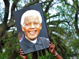 На прощание с Манделой в ЮАР приедут сразу четыре президента США
