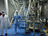 Инспекторы МАГАТЭ в воскресенье утром впервые прибыли на иранский тяжеловодный реактор в Араке