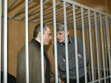 "В отличие от Михаила Ходорковского, в этот раз Лебедеву не планируется предъявлять новых обвинений. По мнению следствия, он не причастен к отмыванию более 10 млрд долларов, похищенных руководителями ЮКОСа в 2005 году", - сказал собеседник агентства "Инте "В отличие от Михаила Ходорковского, в этот раз Лебедеву не планируется предъявлять новых обвинений. По мнению следствия, он не причастен к отмыванию более 10 млрд долларов, похищенных руководителями ЮКОСа в 2005 году", - сказал собеседник агентства "Инте