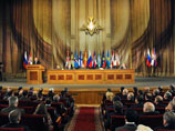 В парламенте Канады назрел раскол из-за подданства Санта-Клауса В парламенте Канады назрел раскол из-за подданства Санта-Клауса