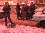Обстрелянные на Севастопольском проспекте полицейские спасли от расстрела семью с детьми