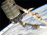 Американское аэрокосмическое агентство NASA рассматривает возможность серии экстренных выходов в открытый космос для устранения неполадок в американском сегменте Международной космической станции