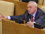 КПРФ инициирует парламентское расследование деятельности Сердюкова, а тот нашел "интересные моменты" в деле о своей халатности