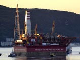 Акции Greenpeace и дело Arctic Sunrise не повлияло на планы "Газпрома" по добыче нефти в Арктике. На скандально известной платформе "Приразломная" стартовала добыча "черного золота" Акции Greenpeace и дело Arctic Sunrise не повлияло на планы "Газпрома" по добыче нефти в Арктике. На скандально известной платформе "Приразломная" стартовала добыча "черного золота"